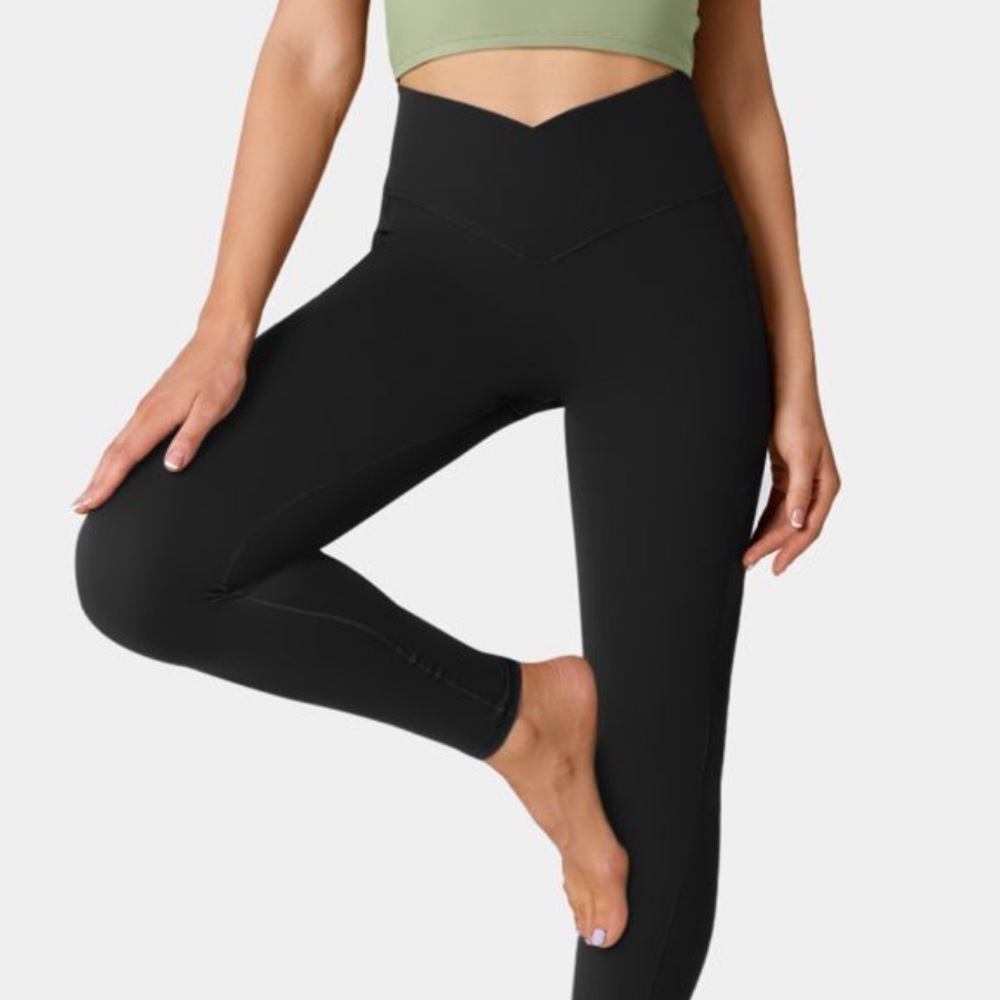 HALARA CROSSOVER LEGGINGS